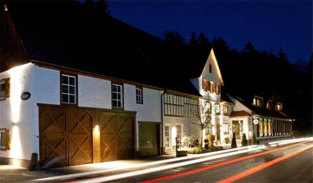 Hotel Restaurant Kaiser 글라트 외부 사진
